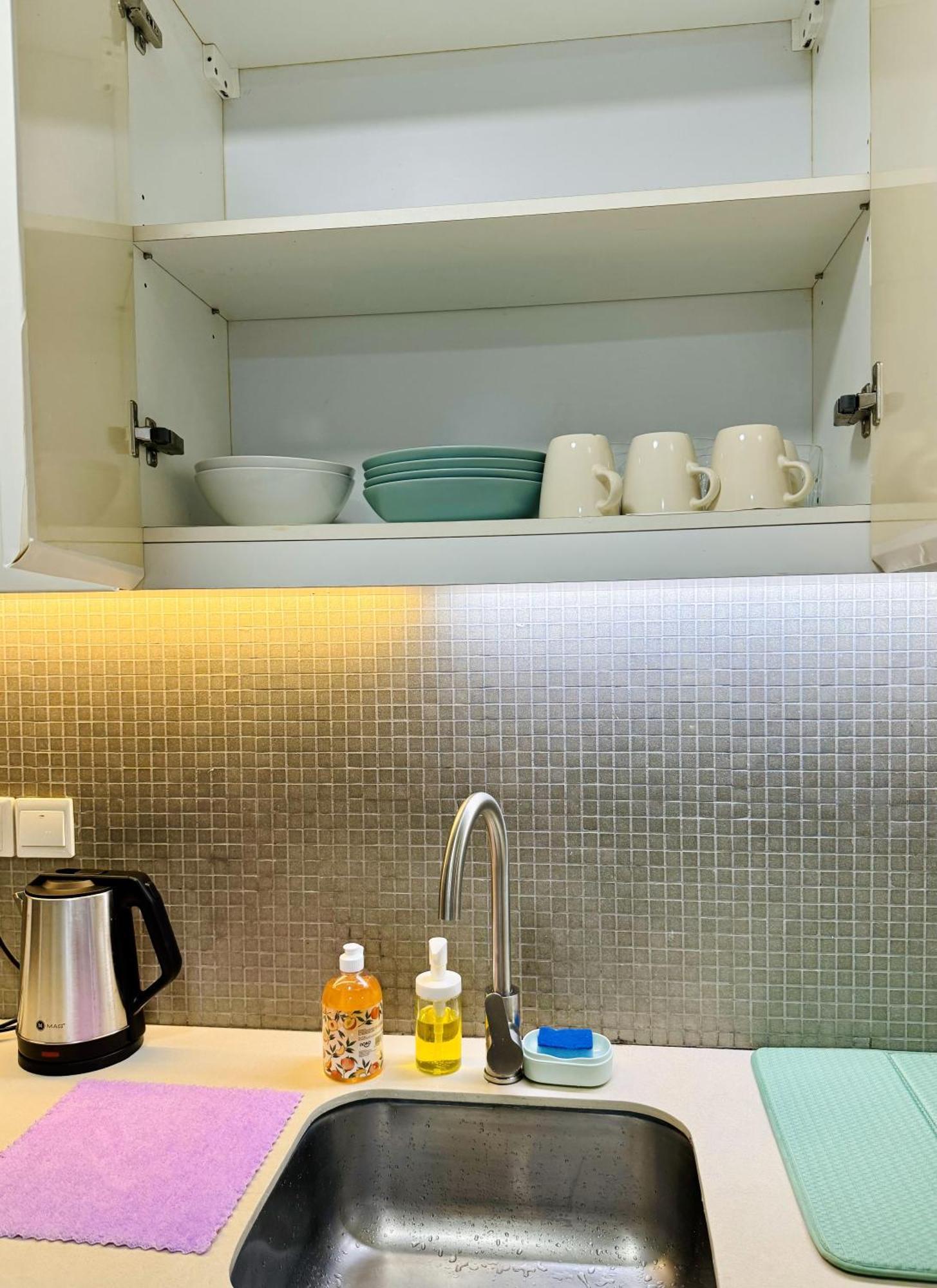 Pangsapuri Heart Of Kl Near Bukit Bintang Mrt& Pavillion Kl 1 To 6pax Kuala Lumpur